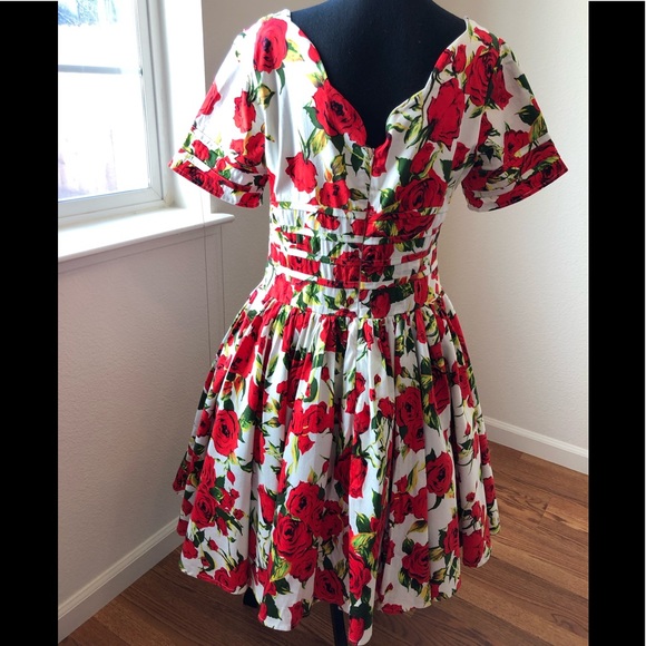 TOTALLY VINTAGE SWING DRESS... PRE LOVED - Picture 2 of 7